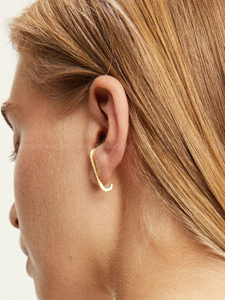 Geometric Stud Earrings In Copper With Electroplated Golden Plating And 0.03µm Thickness Featuring Zircon Inlay 3