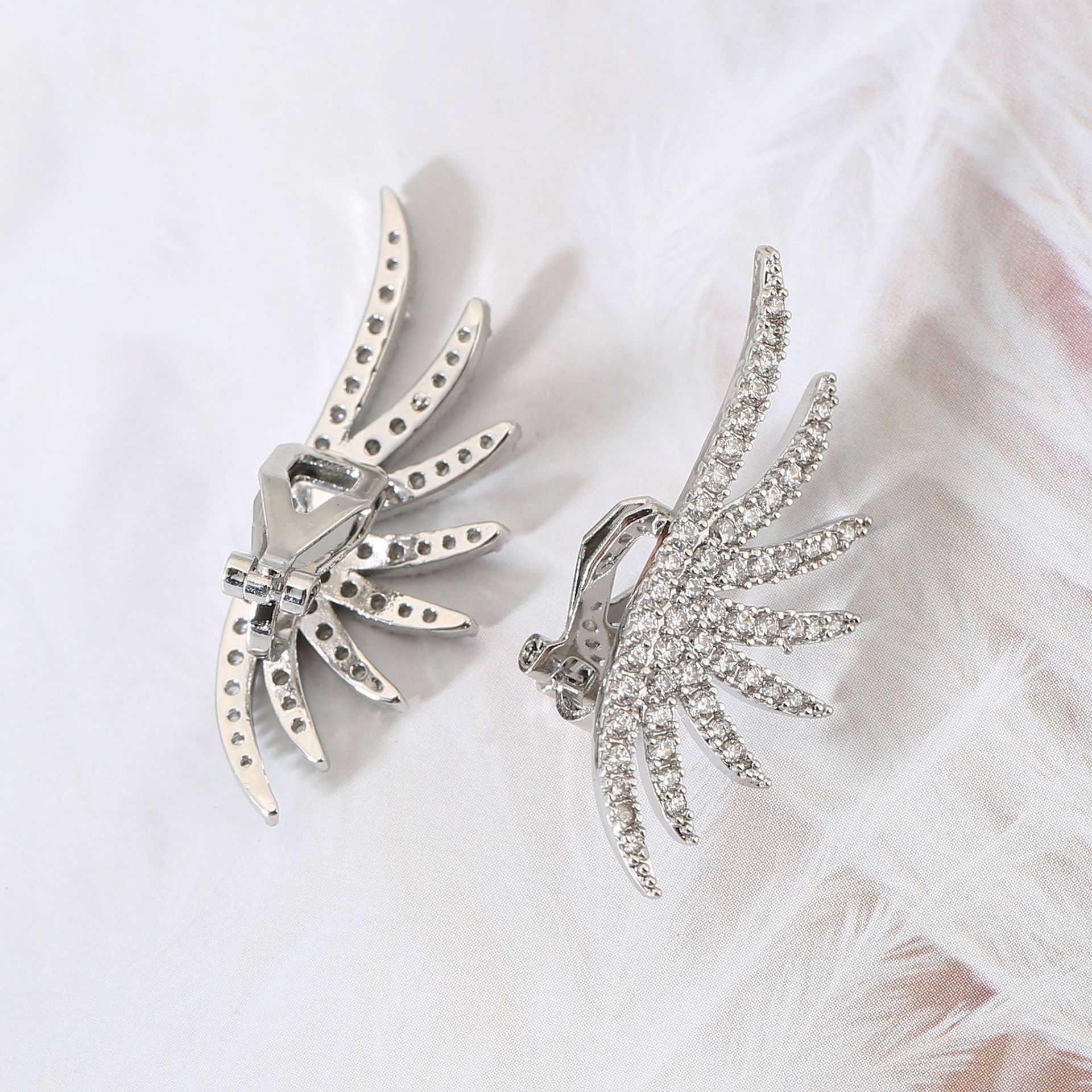 Gold Wings Clip Earrings For Women With Electroplated Finish And Copper Ear Pins Featuring Zircon Inlay 3