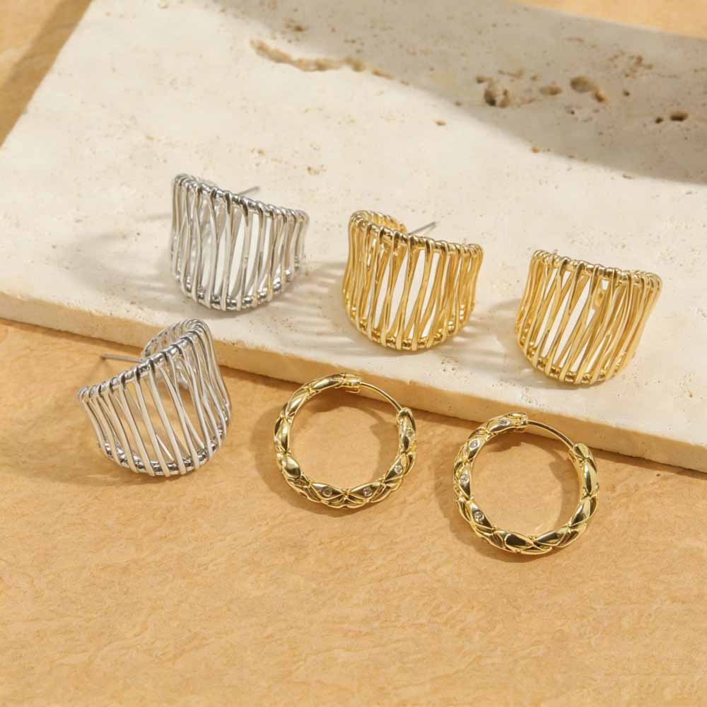 Handmade Folds Earrings For Women In Copper With 14K Real Gold Water Plating And Zircon Inlay 3
