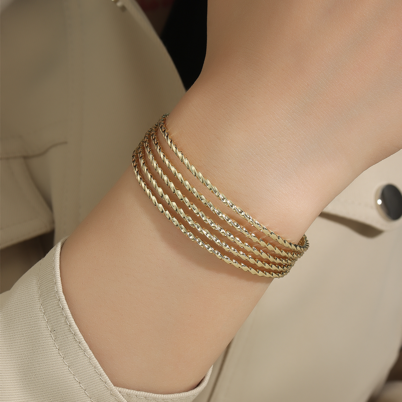 Handmade Lines Bangle For Women In Copper With Golden Plated Water Plating Process 4