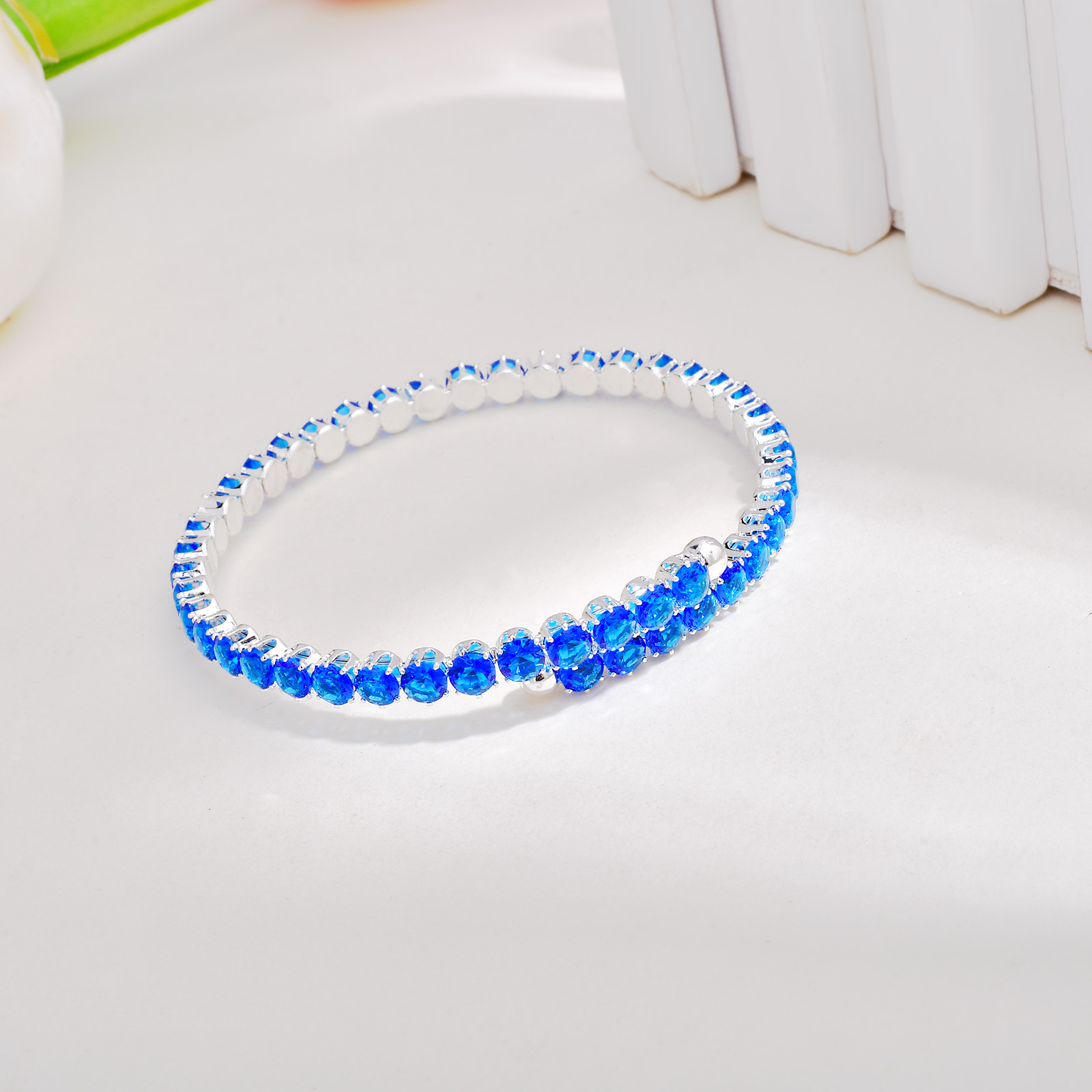 Handmade Round Bangle For Women In Copper With Silver Plated Water Plating And Zircon Inlay 4