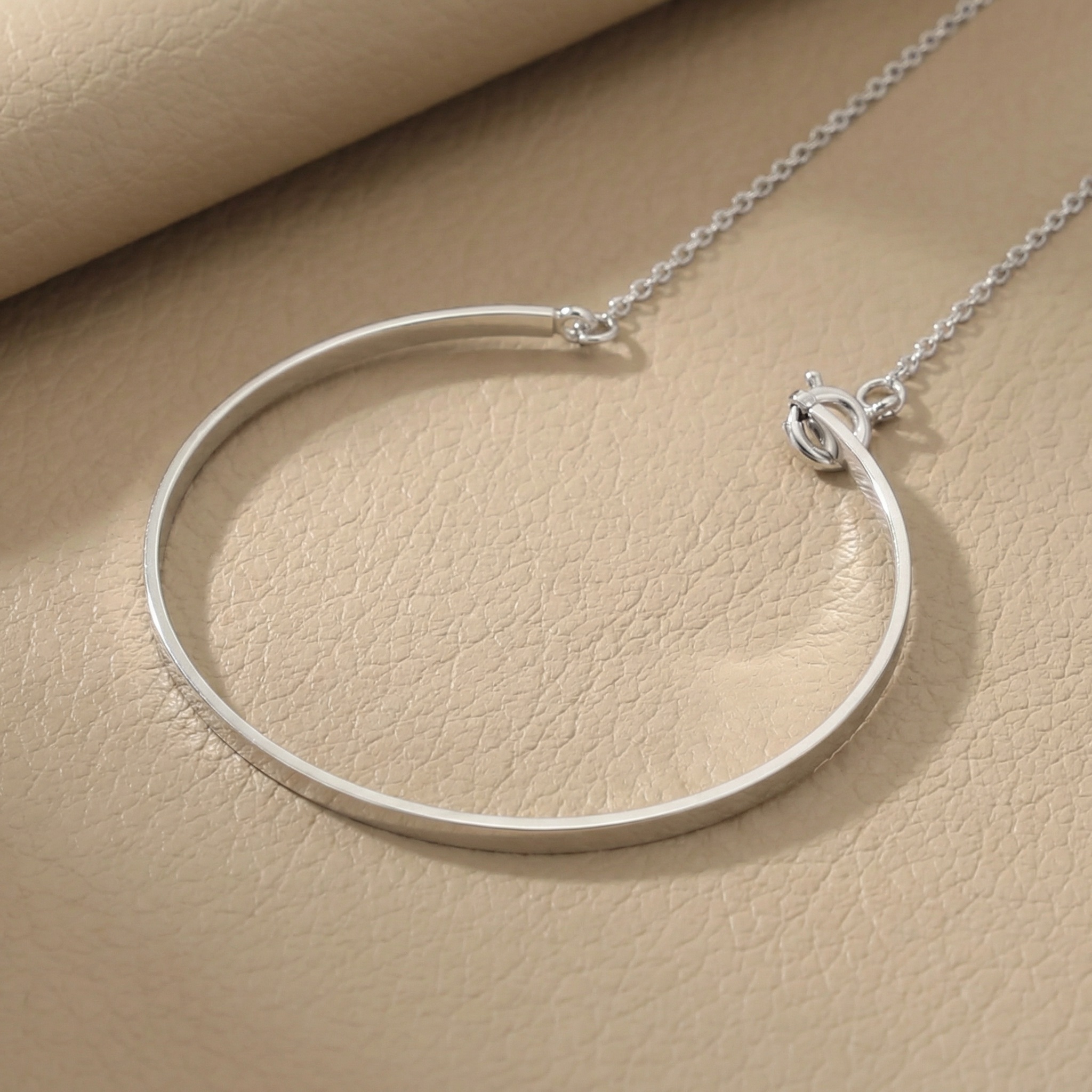 Handmade Round Copper Wristband With Glass Inlay, Water Plating 0.03µm-0.05µm Thickness, Designed For Women 3