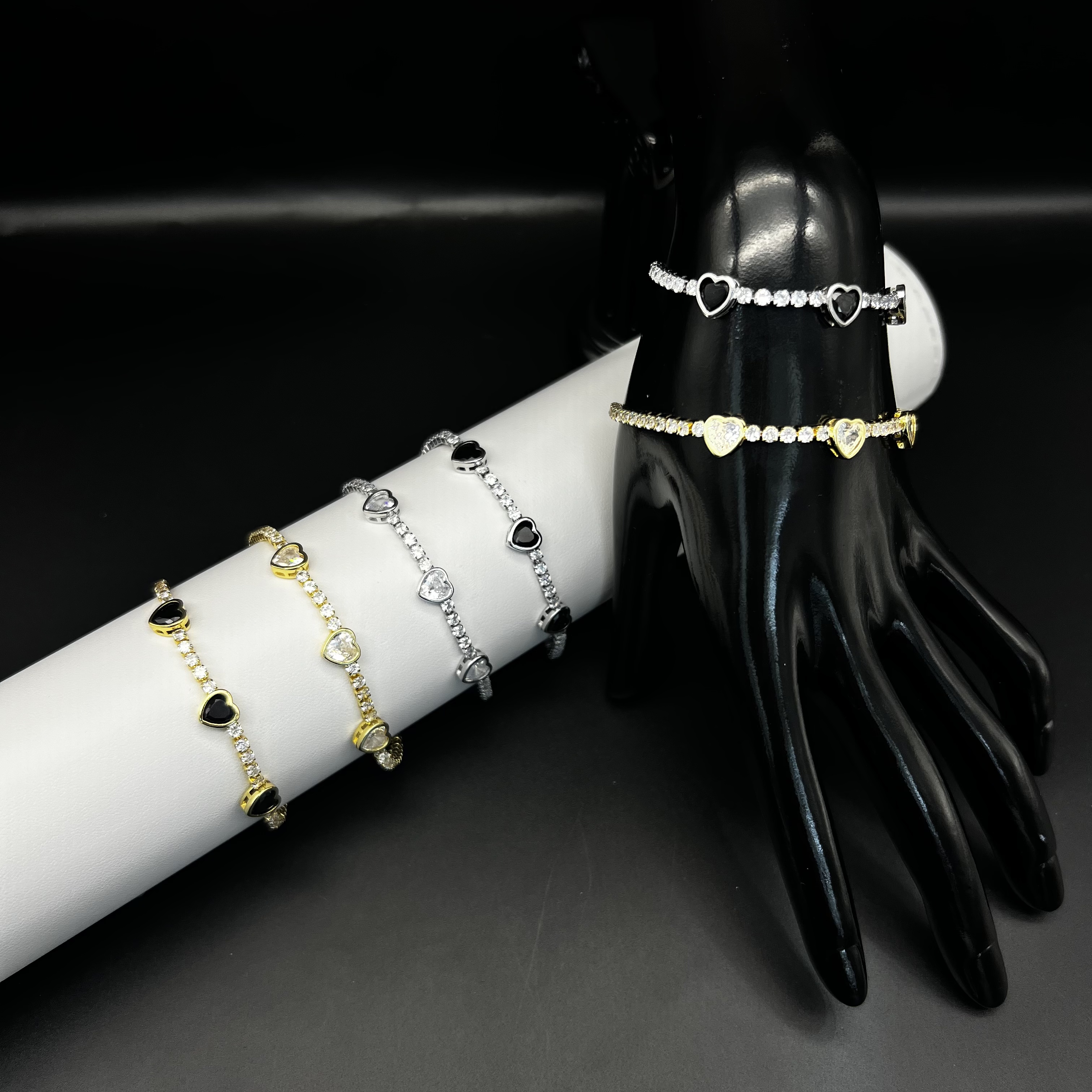 Heart Shape Bezel Setting Tennis Chain Bracelet For Women In Copper With Zircon Inlay And Water Plating Gold Finish