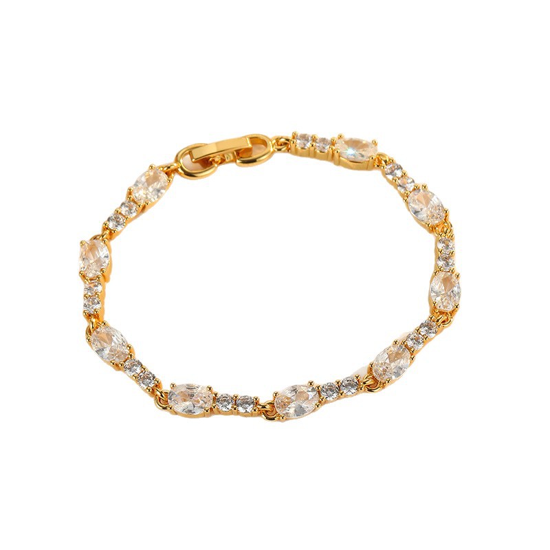 Heart Shape Copper Bracelet For Women With 18K Real Gold Plated Finish And Zircon Inlay In Gold 5