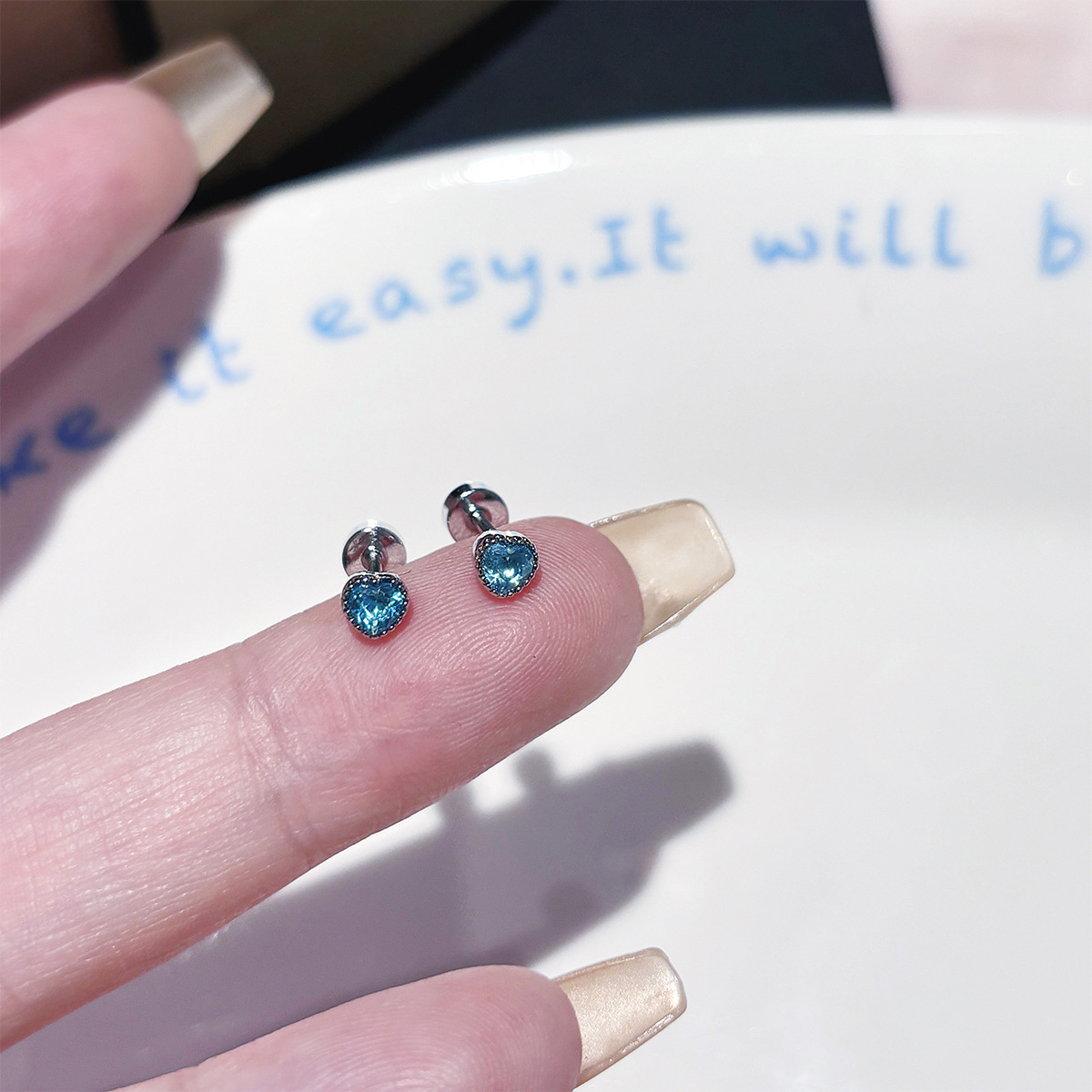Heart Shape Copper Cartilage Earrings With Zircon Inlay Featuring Flat Back Studs, New Style Unisex 5