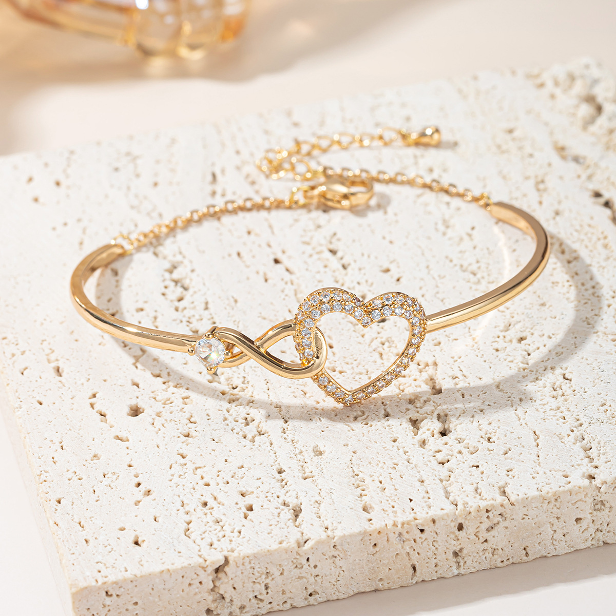 Heart Shape Couple Bangle Bracelet In Copper With Electroplated Gold Plating And Zircon Inlay, Sweet Style 4