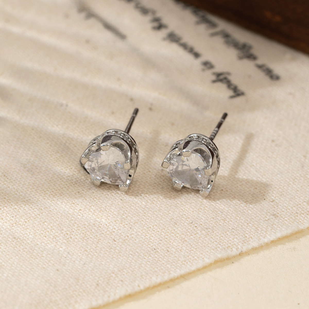 Heart Shape Stud Earrings For Women With Bezel Setting, Real Gold Plated Copper And Zircon Inlay, Featuring Water Plating 3