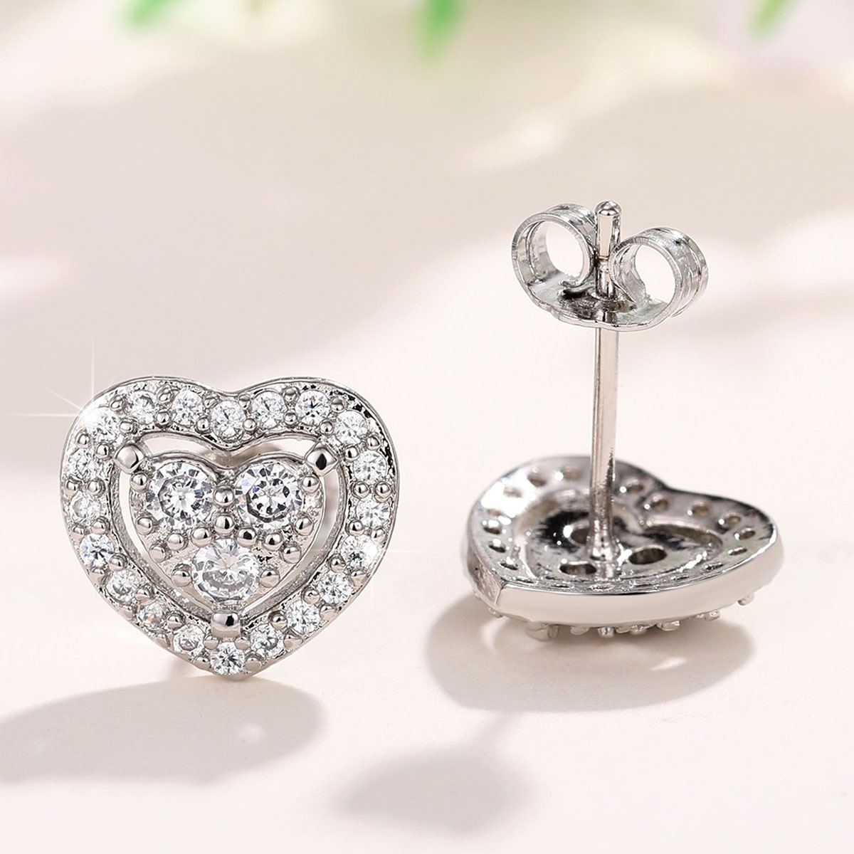 Heart Shape Stud Earrings For Women With Claw Setting, Copper Base, White K Plated Water Plating, And Zircon Inlay 5