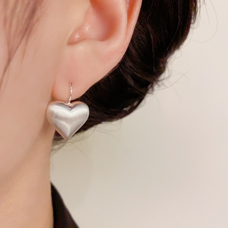 Heart Shape Stud Earrings In Copper With Electroplated Golden Plating Featuring 0.03µm Thick Coating 2