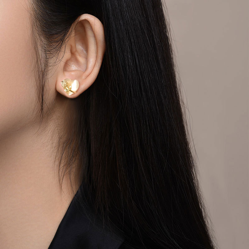 Heart Shape Stud Earrings For Women With Copper And Cat's Eye Stone Inlay, Featuring 925 Sterling Silver Posts In New Style 3