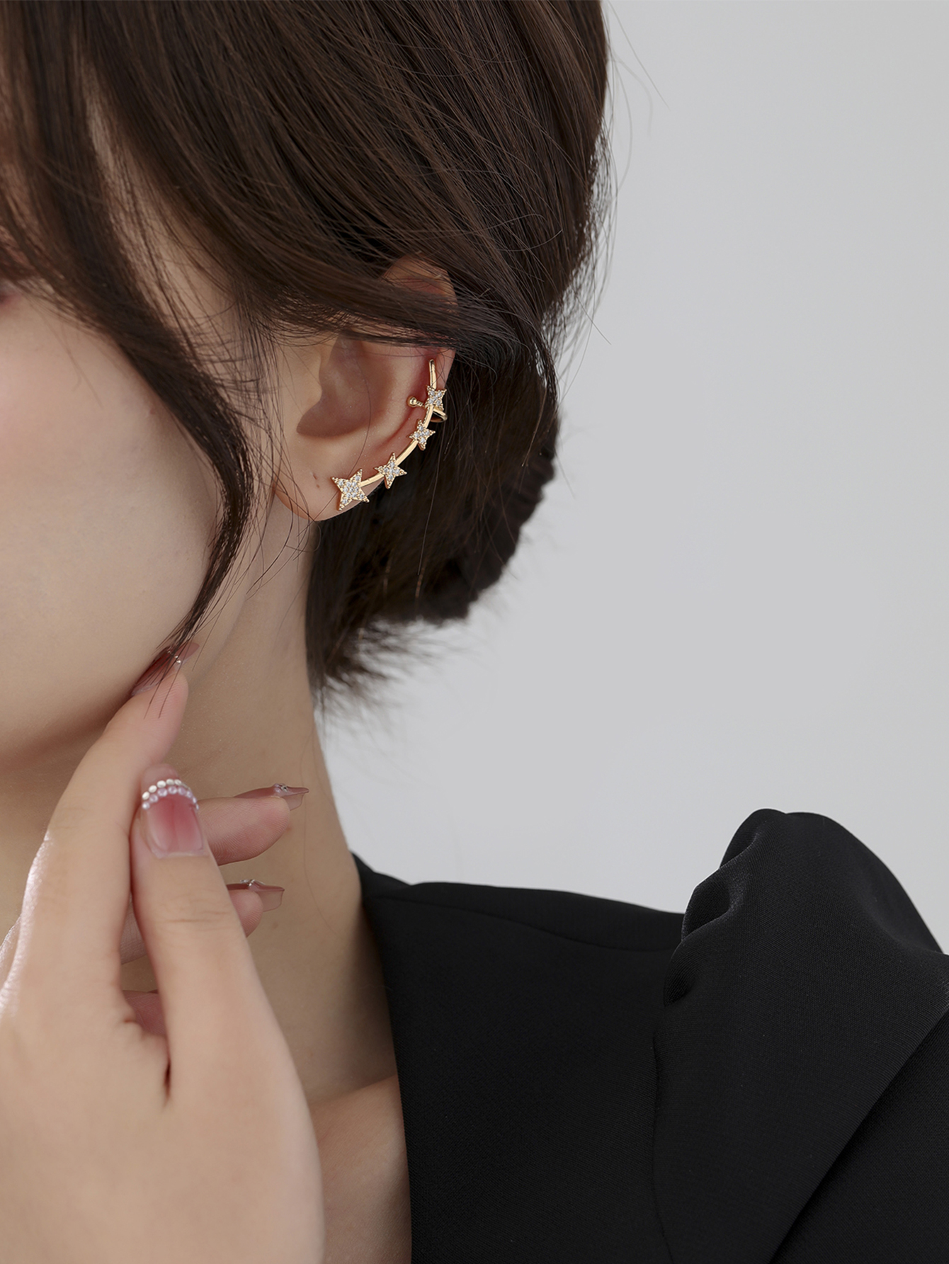 Heart Shape Earrings With Waterproof Non Tarnish Water Plating, Copper Material, Zircon Inlay, And 0.03µm Thick Gold Plating 3