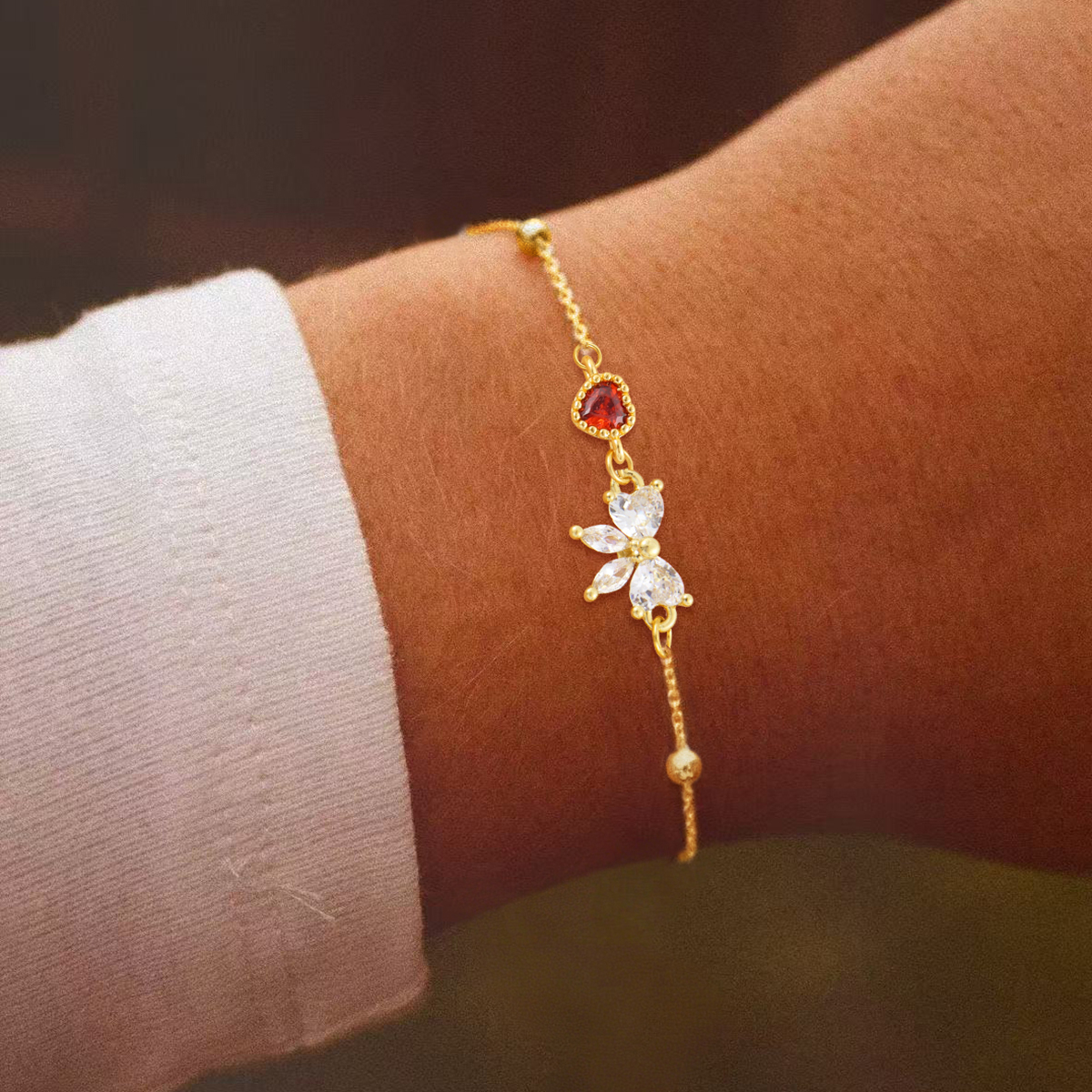 Heart Shape Waterproof Women's Bracelets In 201 Stainless Steel With 18K Gold Electroplated And Artificial Crystal Ball Chain