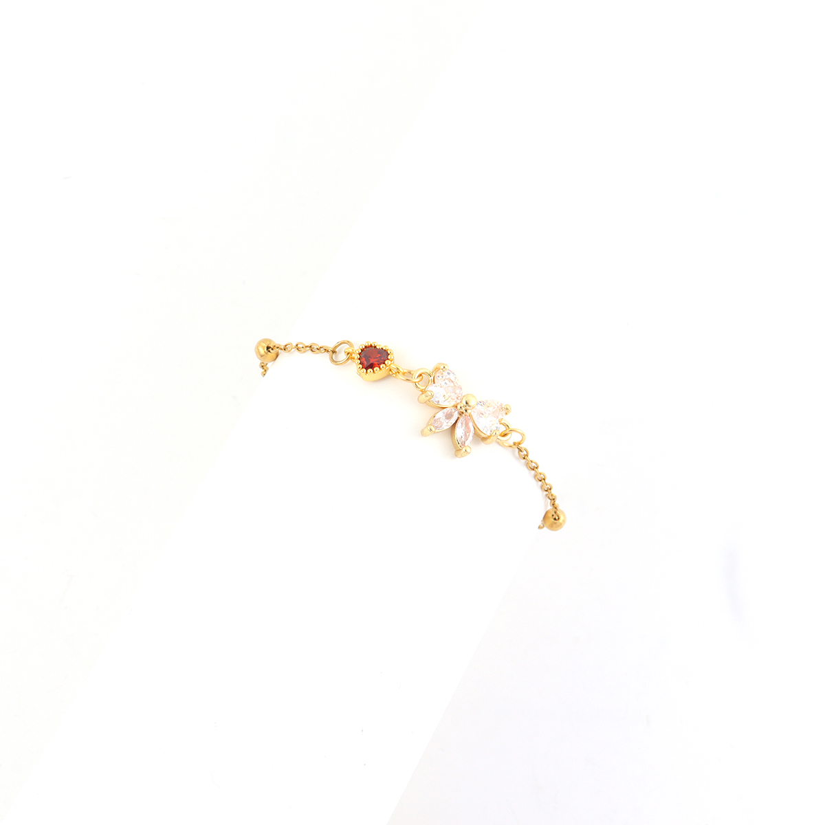 Heart Shape Waterproof Women's Bracelets In 201 Stainless Steel With 18K Gold Electroplated And Artificial Crystal Ball Chain 3
