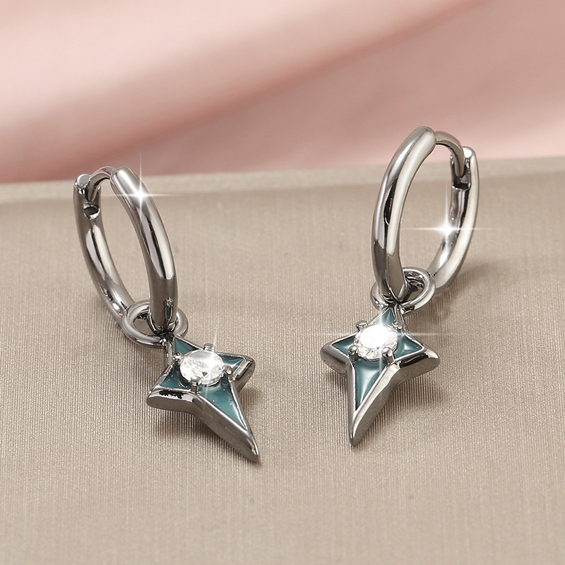 Hip-Hop Star Earrings For Women In Copper With Zircon Inlay Featuring Electroplated Gold Finish 2
