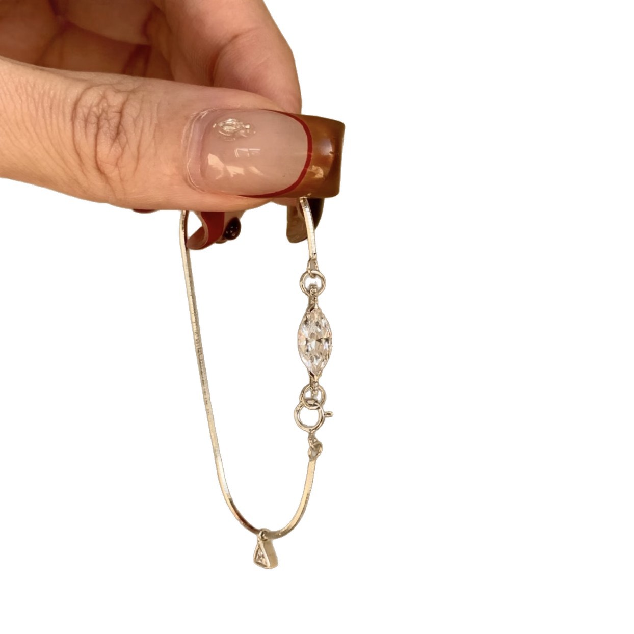Horse Eye Bracelet For Women With Electroplated Copper And Snake Chain In Sweet Style 5