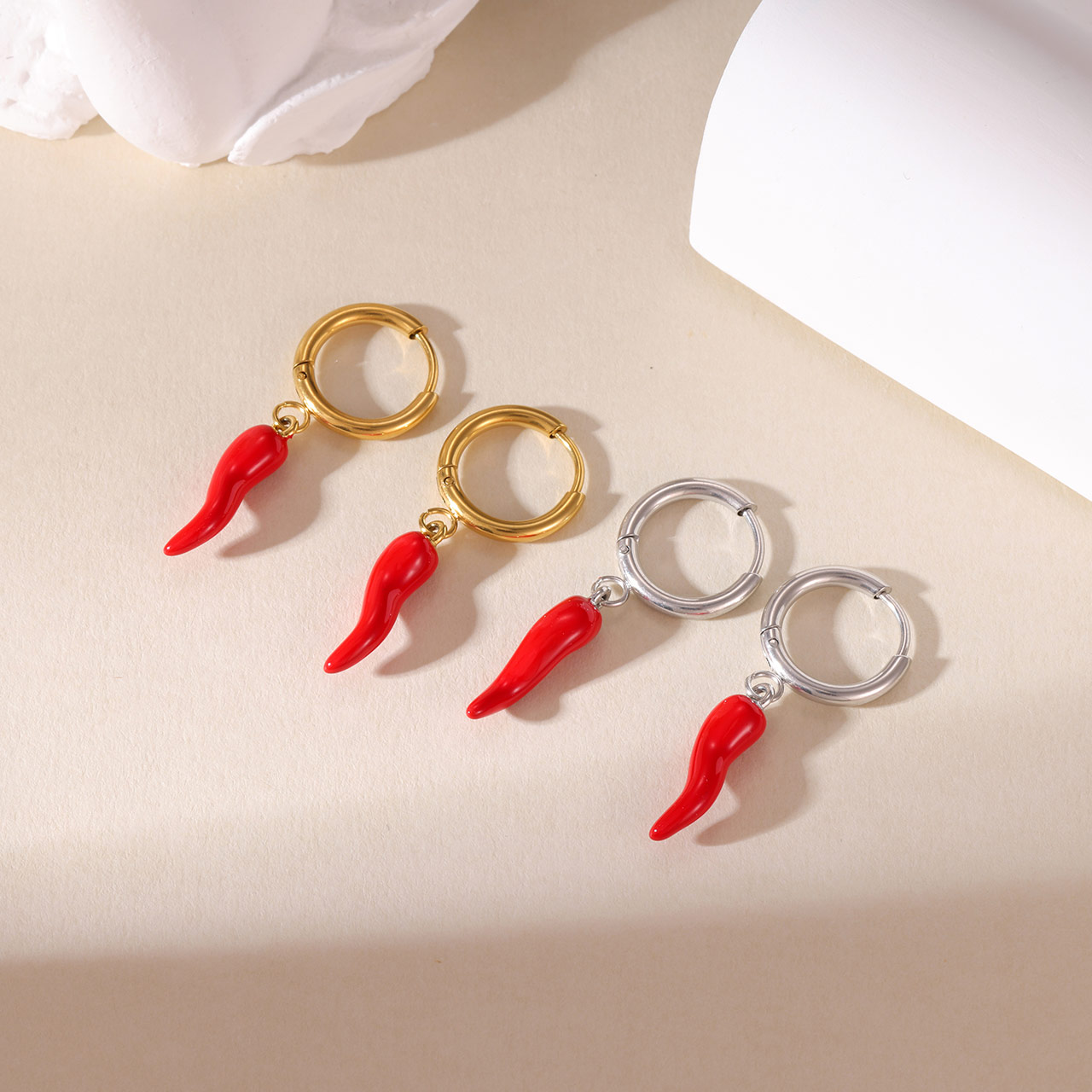 Hypoallergenic Circle Earrings In 304 Stainless Steel With Platinum PVD Coated Plating And 0.03µm-0.05µm Thickness