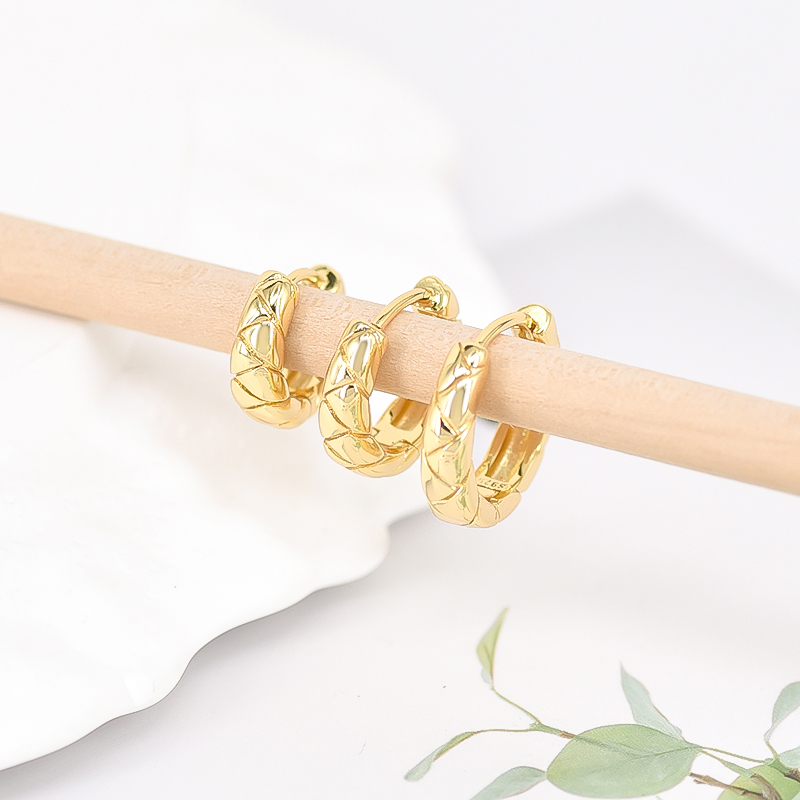 Lingge Hypoallergenic Earrings For Women With 0.03µm-0.05µm PVD Coated 18K Real Gold Plated Copper 2
