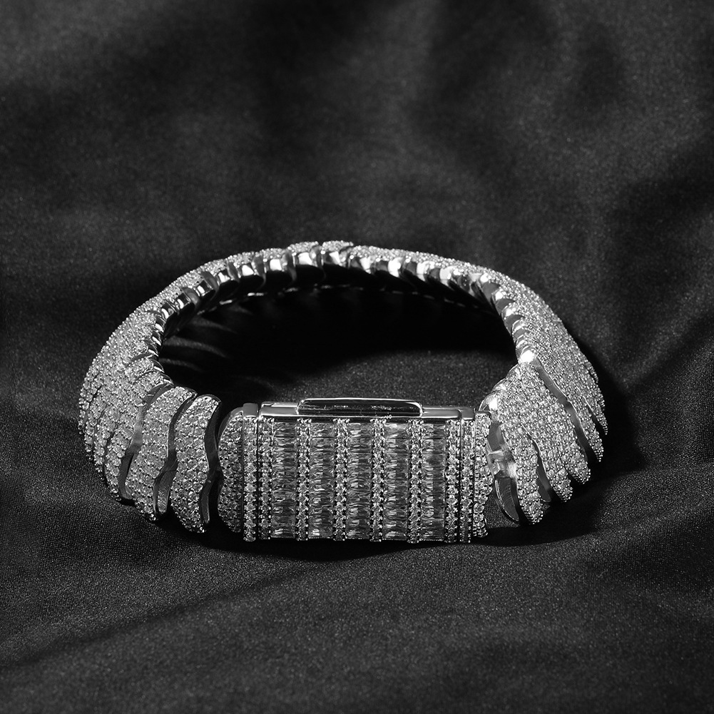Hypoallergenic Insect Bracelets For Adults Featuring 18K Real Gold Plated Copper With Zircon Inlay And Twisted Rope Chain, PVD Coated 3