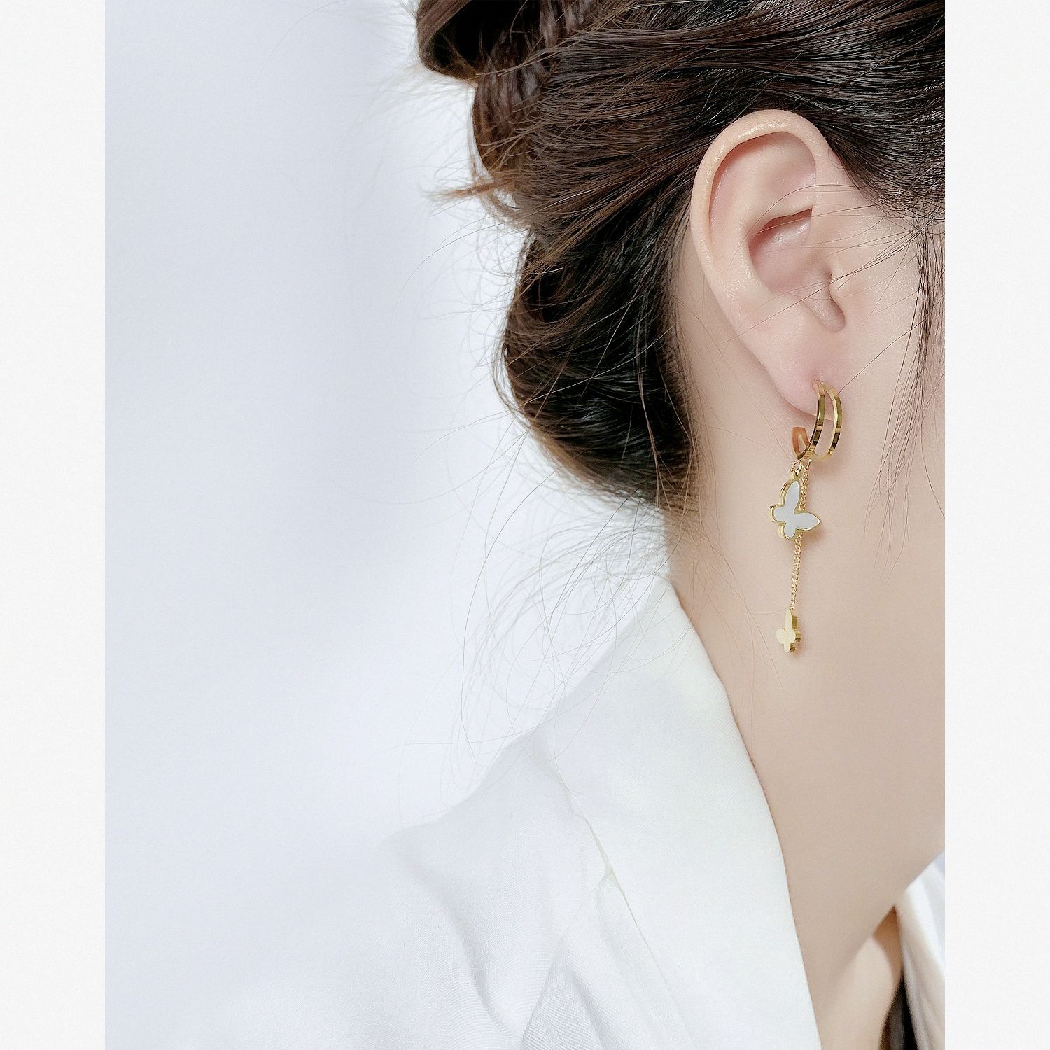 Geometric Titanium Steel Stud Earrings For Women In Gold, Perfect For Housewarming Gifts 4