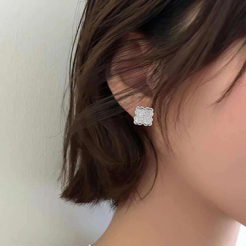 Lucky Heart Asymmetrical Earrings For Women, Copper With 18K Real Gold Plated Water Plating And Zircon Inlay 2