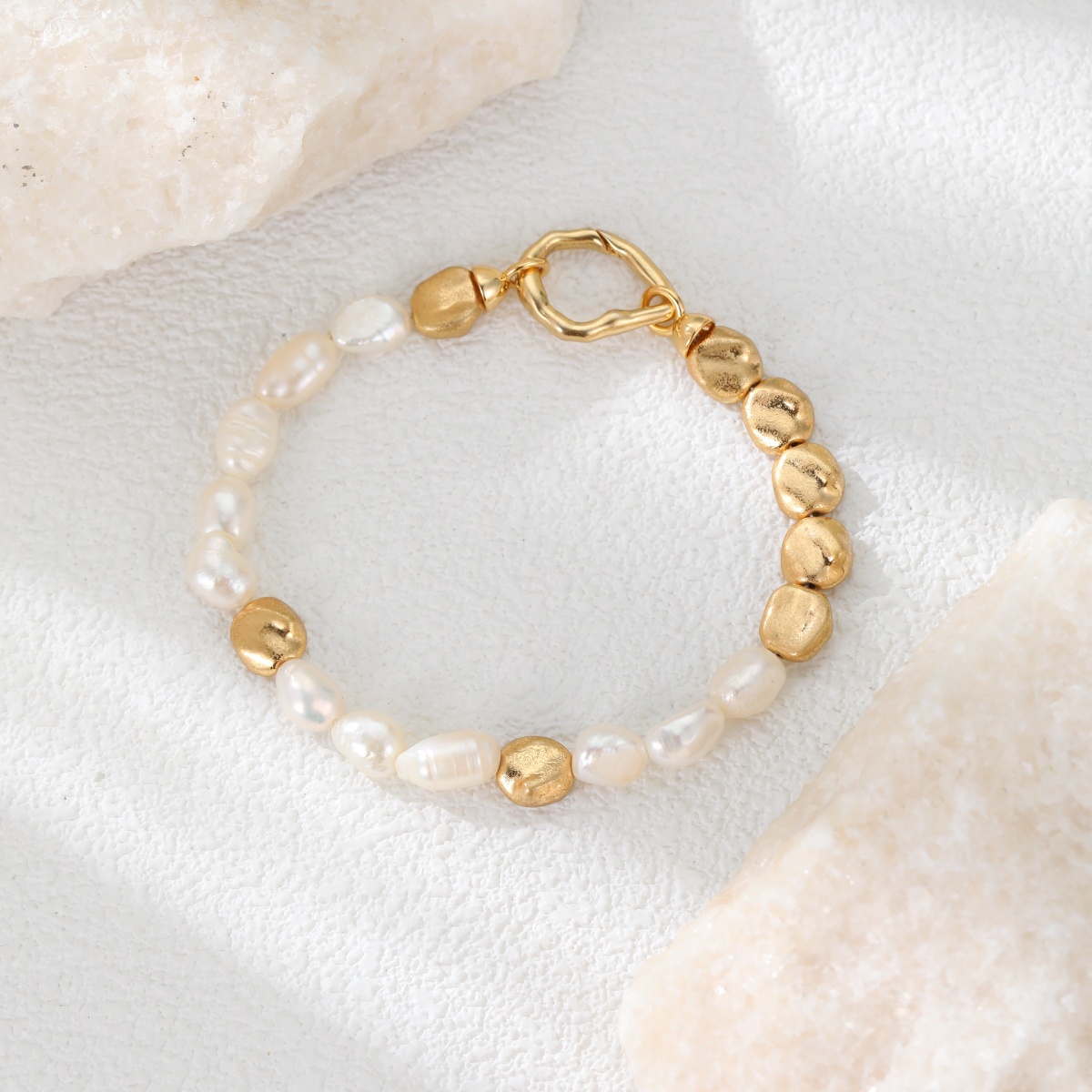 Natural Baroque White Pearl Color-Block Bracelet Copper Plated With 18K Real Gold Simple Design 2