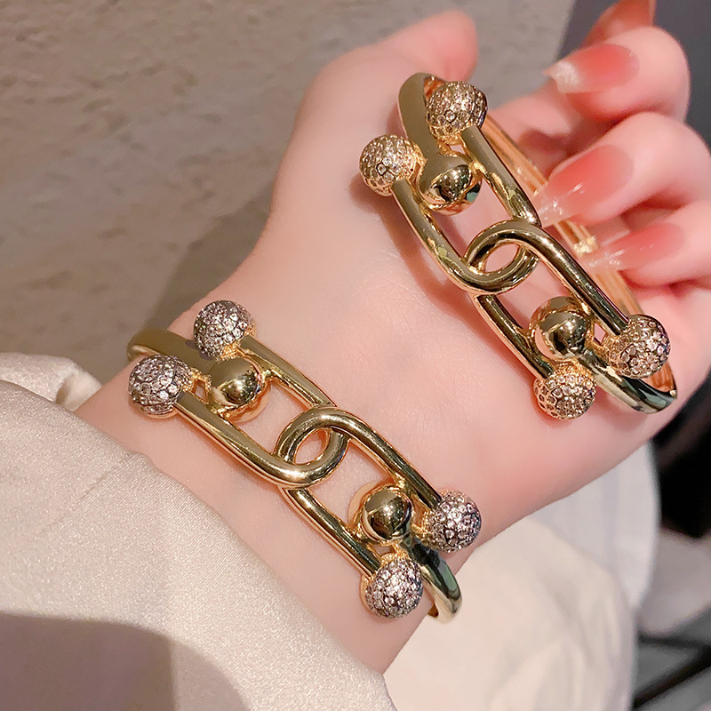 New European Style Double Head Diamond Embedded Copper Zirconia Bracelet Creative Simple Niche Design Hand Jewelry 2