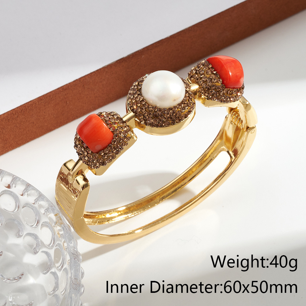 Oval Inlay Bangle For Women In Copper With 18K Real Gold Plated Water Plating And Pearl Inlay 5