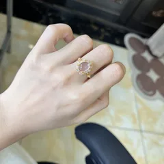 Adjustable Round Copper Ring For Women With Electroplated Gold Plating And White Imitation Jade Glass Beads 3