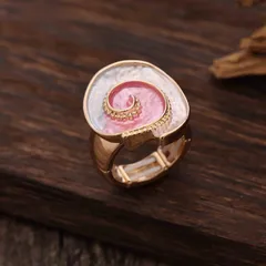 Conch Adjustable Ring For Women In Natural Pink Zinc Alloy With Enamel Craftsmanship 4