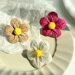 Sweet Beige Resin Flower Ring For Women Featuring Braid Craftsmanship 2
