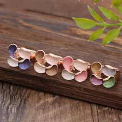 Blue Flowers Ring For Women In Zinc Alloy Featuring Enamel Craftsmanship