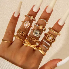 Bow Tie Ring For Women In Zinc Alloy With Rhinestones Featuring 0.03µm-0.05µm Coating Thickness And Asymmetrical Craftsmanship 5