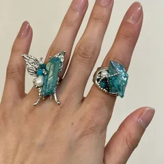 Butterfly Ring For Women Made Of Copper Alloy Featuring Electroplated Gold Finish And Natural Stone Inlay With Stone Texture 2