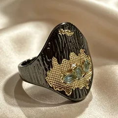 Color Block Retro Rings For Women In Dyed Black Alloy With Diamond Inlay Featuring Electroplated Craftsmanship 2
