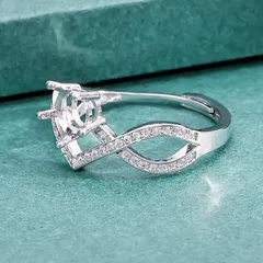 Crown Open Ring For Unisex Made Of Copper With Zircon Inlay Featuring Electroplated Finish 4