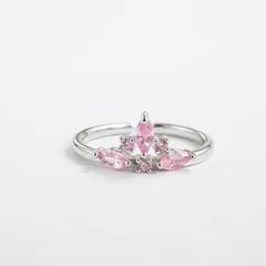 Sweet Crown Ring For Women In Copper Alloy With Real Gold Plating And Rhinestone Inlay 3