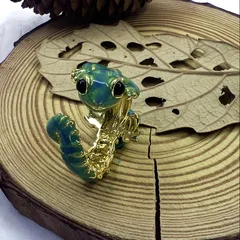Cute Unisex Lizard Open Ring For Everyday Wear In Green Alloy Featuring Electroplated Finish