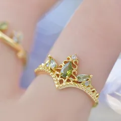 D203 French Entry Lux Olive Green Original Leaf Bud Water Drop Zircon Design Versatile Niche Daily Ring Suit 3