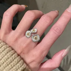Daisy Open Ring For Women In Silver, Electroplated Copper With Zircon Inlay