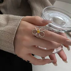 Daisy Ring For Women In Silver Zinc Alloy Featuring Electroplated Finish 2