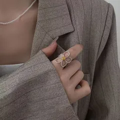 Daisy Ring For Women In Silver Zinc Alloy Featuring Electroplated Finish 3