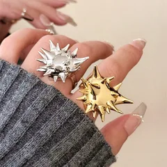 Dark Punk Style Love Heart Rivet Ring  Fashion Thorns Ball Adjustable Finger Ring Women's Jewelry Accessory 3