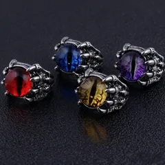 Devil's Eye Hip-Hop Ring For Women In Purple Alloy With Claw Setting