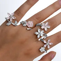 Elegant Bohemian Style Women's Ring Set With Alloy Floral Design Glass Oil Drip Three-dimensional Flower Shape Sweet Four-piece 2