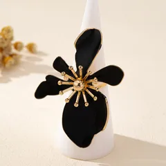 Elegant Exaggerated Enamel Flower Ring Suitable For Daily Wear Makes A Great Gift For Friends Zinc Alloy Geometric Pattern Country Style 4