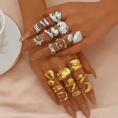 Elegant Geometric Metal Wind Rings Set 18K Plated Ladies Fashionable Versatile High-End Feelings  Jewelry 2