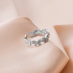 Elegant Rose Gold Butterfly Ring For Women Featuring Rhinestones In Metal 3