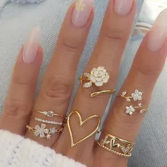 Elegant Zinc Alloy Hollow Out Flower Heart Ring Set For Women Sweet Creative Versatile Ladies Finger Ring Jewelry Accessories