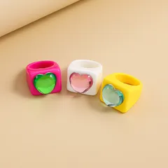 Fashion Geometric Resin Ring For Women In Rose Red, No Inlaid Design