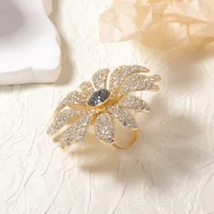Exaggerated Flowers Open Ring For Women In Gold, Made Of Durable Zinc Alloy 3